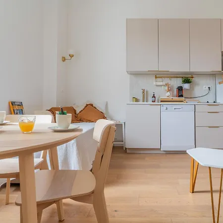 Le Petit Basque - Appt A 100m De La Appartement